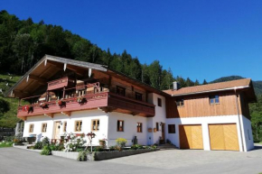 Ferienwohnung Grabenhäusl inkl. Chiemgaukarte Ruhpolding